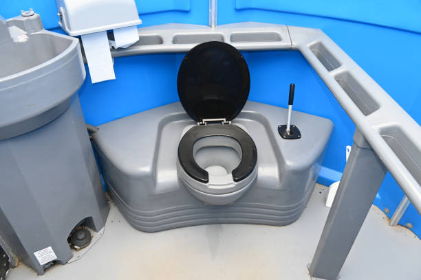 Best Portable bathroom rental  in Olga, FL